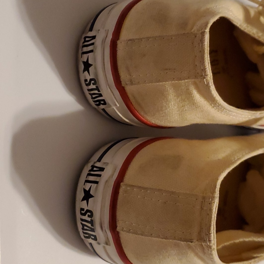 Converse - Picture 3 of 6